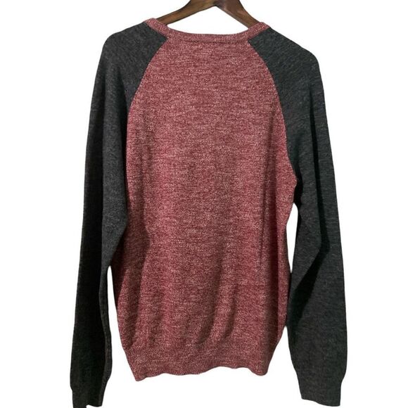 NWT Sonoma Supersoft Raglan Sweater Red Gray M Casual Minimalist Preppy Layering - Picture 3 of 8